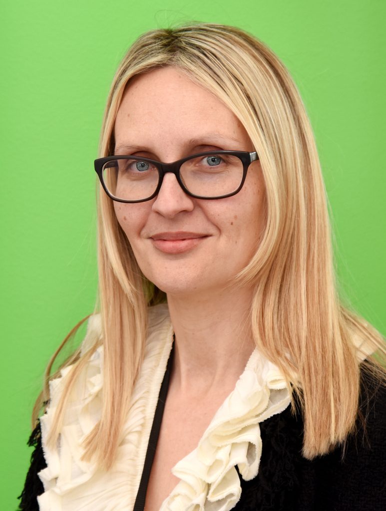 Carina Olsen